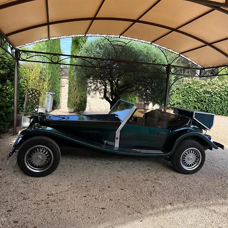 L'amanderaie à Côté De Lourmarin En Luberon