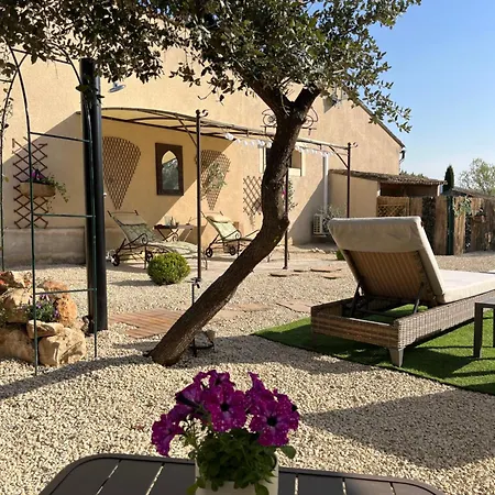 Appartement L'amanderaie à Côté De Lourmarin En Luberon *