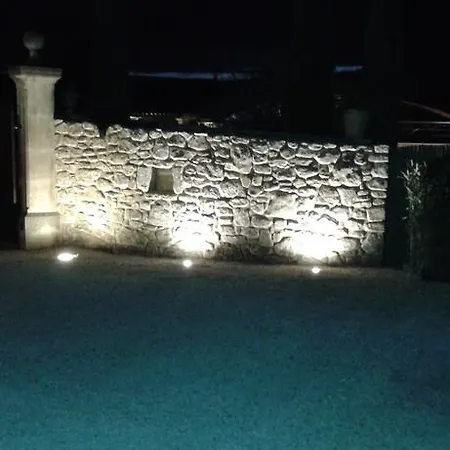 L'amanderaie à Côté De Lourmarin En Luberon Appartement Cadenet